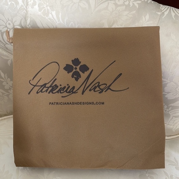 Brand New Patricia Nash Genuine Leather Distressed Vintage Alessano Tote Biscuit - Picture 15 of 16